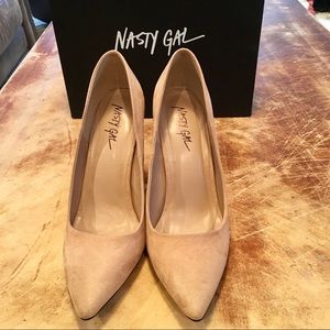Nude Vegan Suede 4 1/2” Pumps- New!